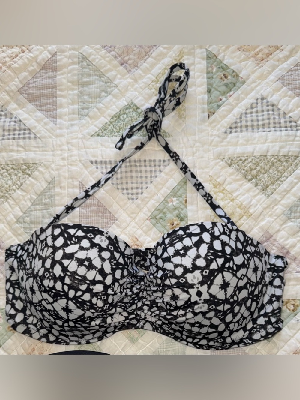 Shade & Shore Bikini Top 36D Black White Print Strappy Back Bandeau Swim